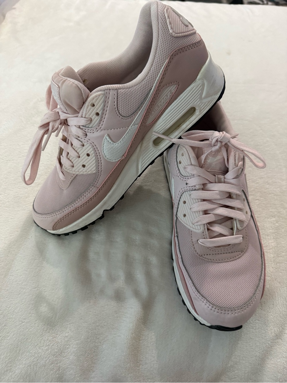 Women's Nike Air Max 90 Barely Rose/Summit White Size 8